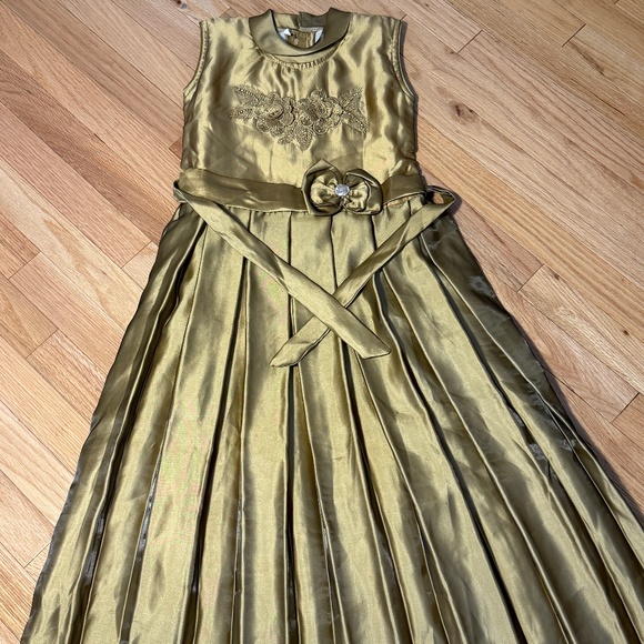 Kids party dress - Picture 1 of 1